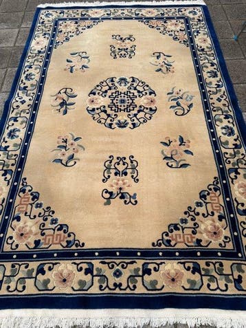 China Aubusson - Gereinigd - handgeknoopt - wol - Tapijt -, Nieuw