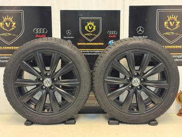 Org. 2 stuks VW Polo V 6R 2013 velgen met zomerbanden 5x100, 16 inch, Banden en Velgen, Personenwagen, Zomerbanden