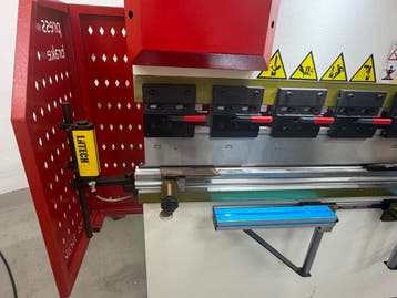 PRIMAPRESS kantbank plooibank 1600 x 30 Ton