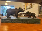 sculptuur, Beer met haar jong - 8 cm - Brons, Marmer, Antiek en Kunst