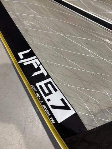Naish Lift 5.7, Watersport en Boten, Ophalen of Verzenden, Nieuw