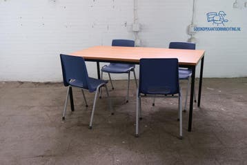 Tweedehands kantinetafel Lande kersen blad zwart frame, Verzenden, Gebruikt