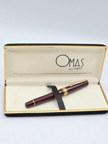 Omas - Pluma estilografica Omas extra vintage burgundy -, Nieuw