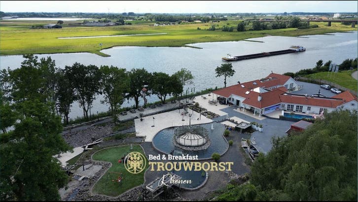 Weekendje weg? Hotelovernachting & B&B in Rhenen aan de Rijn, Vakantie, Bed & Breakfasts en Pensions, Eigenaar, Aan meer of rivier