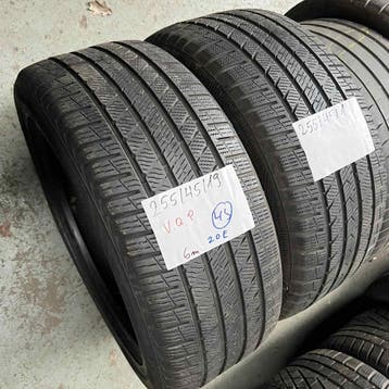 2 x Vredestein Quatrac Pro 255-45-19 4 Seizoenbanden 6mm, Auto-onderdelen, 19 inch, Gebruikt, 255 mm, Ophalen of Verzenden