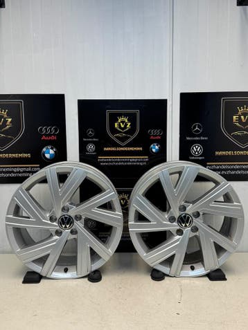 2 stuks org. VW Golf 8 velgen 18 inch bj.2023 5H0601025AE, Gebruikt, 18 inch, Velg(en)