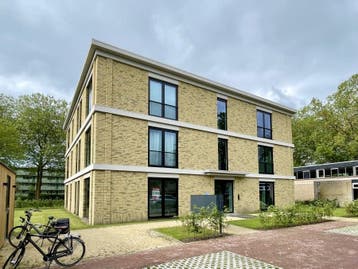 Te huur: Studio Strawinskystraat in Zutphen, Gelderland, Zutphen