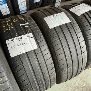 2 x Hankook Ventus S1 Evo 235-40-19 Zomerbanden 5mm, 19 inch, Gebruikt, Ophalen of Verzenden, 235 mm