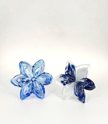 Tafelmiddenstuk (2) - Glas - Bloemen in Kunstglas