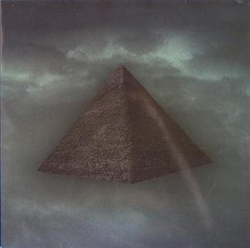 LP gebruikt - Aun - Black Pyramid, Verzenden, Zo goed als nieuw, Overige formaten