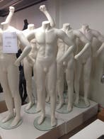 8 van deze nieuwe poppen voor 999 euro