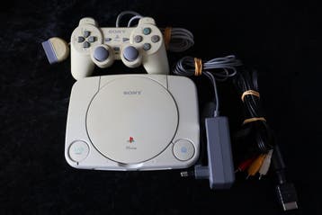 Sony Playstation 1 PS One inclusief 1 controller en, Verzenden, Nieuw