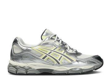 Asics x EMMI Gel-Nyc Silver Huddle Yellow (Schoenen), Verzenden, Nieuw, Asics, Sneakers of Gympen