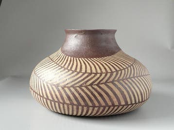 Ingelegde keramische vaas “Zogan Tsubo”, ornamenten met