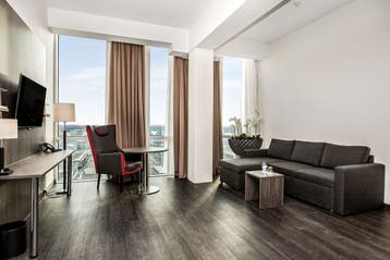 Te huur: Appartement Mandelaplein in Almere, Almere, Flevoland, Appartement