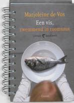 Een vis, zwemmend in roomsaus 9789059362376, Boeken, Kookboeken, Verzenden, Zo goed als nieuw, Marjoleine de Vos