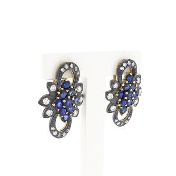 Goud/zilveren oorhangers met saffier en diamant; Ca. 0,51..., Sieraden, Tassen en Uiterlijk, Oorbellen, Gebruikt, Ophalen of Verzenden