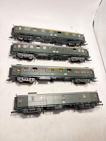 Roco H0 - Modeltrein personenwagen (4) - 4x Hecht rijtuigen, Hobby en Vrije tijd, Nieuw