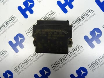Gloeirelais A 001 545 9732 o.a: 207D - 410D serie TN, Ophalen of Verzenden, Gebruikt, Mercedes-Benz