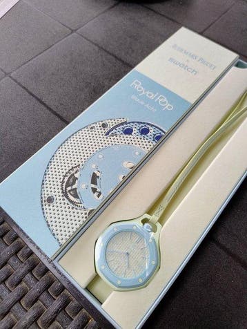 Swatch - Royal Pop - na 2025, Nieuw
