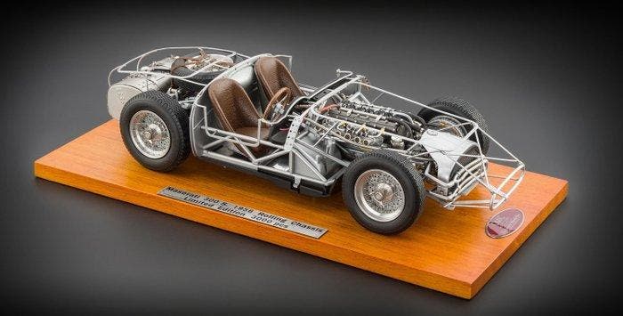 CMC 1:18 - Modelauto - Maserati 300 S - 1956 - Rolling, Hobby en Vrije tijd, Modelauto's | 1:5 tot 1:12