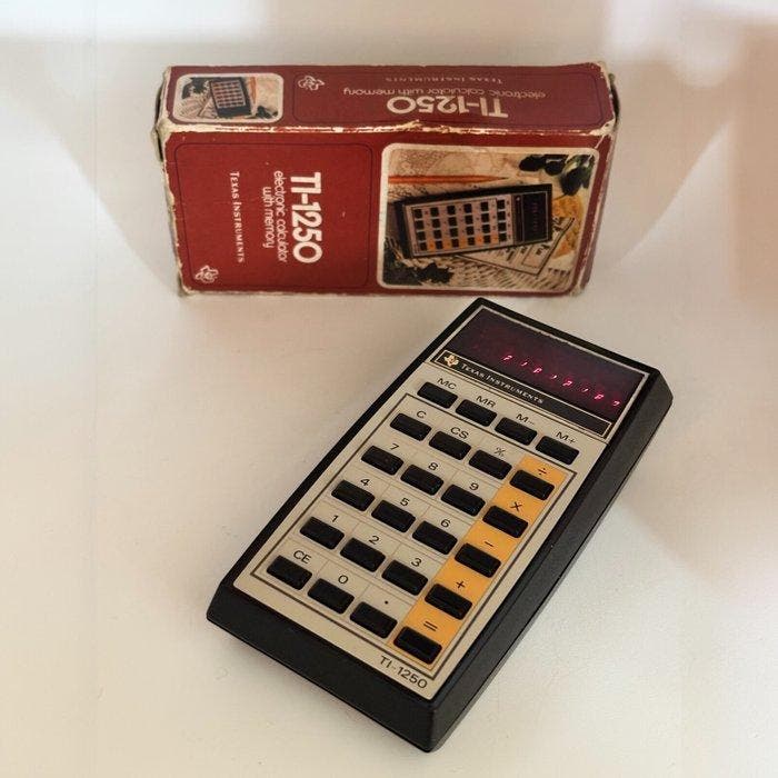 Texas Instruments - Rekenmachine - 1970-1980 - TI-1250, Spelcomputers en Games, Spelcomputers | Overige Accessoires