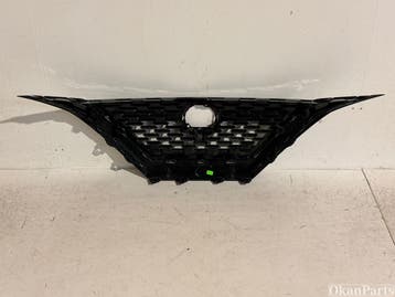 Nissan Qashqai J12 Grille 623106UA, Ophalen, Gebruikt, Voor