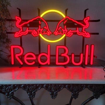 RedBull Lichtreclame - Reclamebord met