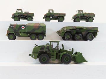 Schuco 1:87 - Modeltreinvoertuigen (6) - 6 Leger voertuigen, Nieuw