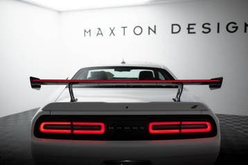 Maxton Carbon spoiler met LED Dodge Challenger Mk3, Verzenden