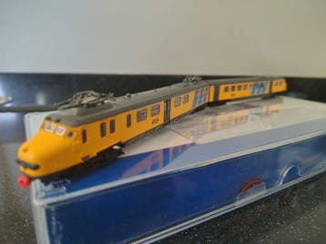 Piko N - 40280-3 - Treinstel (1) - Mat 54 tweewagenstel in, Hobby en Vrije tijd, Modeltreinen | N-Spoor, Nieuw