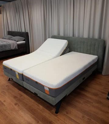 Showmodel Elektrische Boxspring incl.Tempur Elite Matrassen, Ophalen of Verzenden, 180 cm, 200 cm, Modern