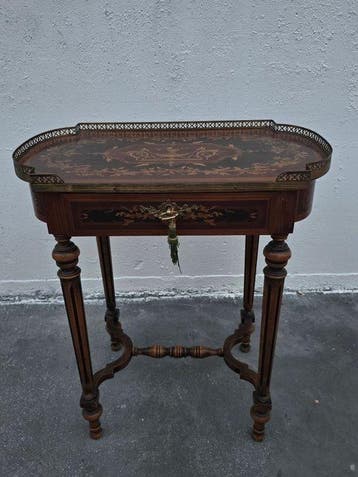 Kabinet - Hout