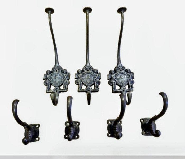 Antiek Deurbeslag (7) - 1940-1950 - 7 Messing haken, Antiek en Kunst, Curiosa en Brocante