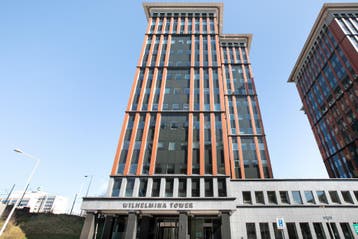 Kantoorruimte in Regus Queens Tower, Verzenden