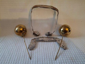 Zilver - Dasspeld - Lot antiek w.o Bolspelden