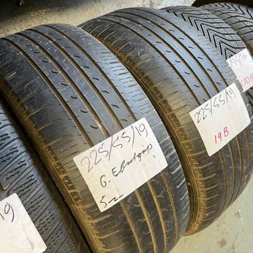 2 x Goodyear 225-55-19 Zomerbanden 5mm, 19 inch, Gebruikt, Ophalen of Verzenden, Band(en)