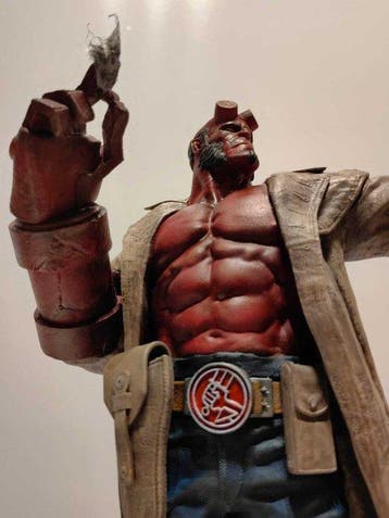 Hellboy - Resin Figure, 40 cm tall, mint condition,, Nieuw
