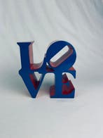 Editions Studio - Robert Indiana (1928-2018) - sculptuur,, Nieuw