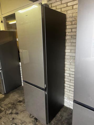 WEG=WEG: Samsung Koelvriescombinatie Zilver Energieklasse E, 200 liter of meer, Verzenden, Met aparte vriezer, 160 cm of meer