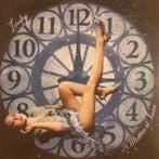 lp nieuw - Laufey - A Matter of Time (Blue vinyl), Cd's en Dvd's, Vinyl | Jazz en Blues, Verzenden, Zo goed als nieuw