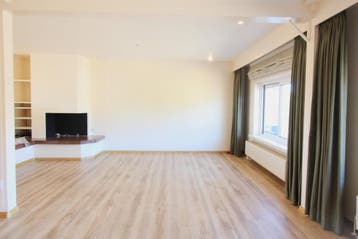 Te huur: Appartement Dorpstraat in Veldhoven, Veldhoven, Noord-Brabant, Appartement
