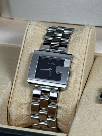 Gucci - NOS Ladies Watch - Box & Papers - Zonder, Nieuw