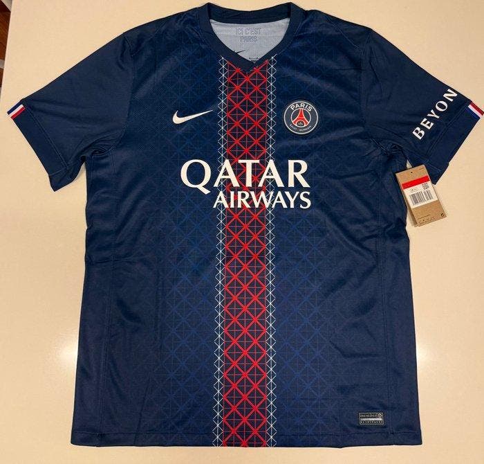 Paris Saint-Germain - 2026 - Voetbalshirt, Verzamelen, Overige Verzamelen