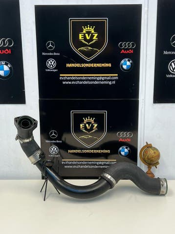 VW Transporter T5 Intercooler slang bj.2013 Artnr.7E0145762C, Gebruikt, Volkswagen