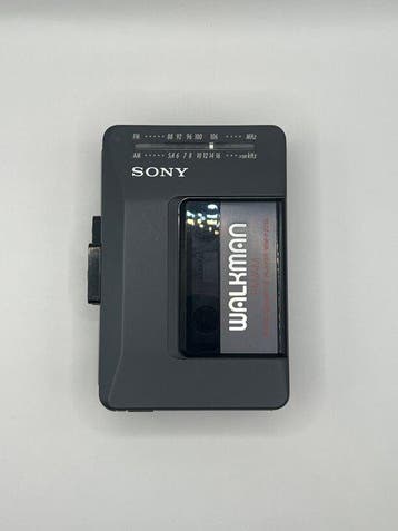 Sony - WM-F2015 Walkman, Nieuw