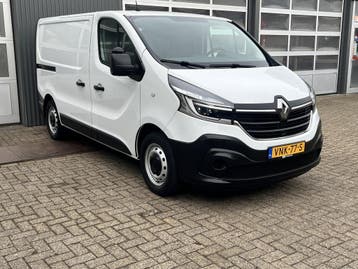 Renault Trafic L1H1 | Financial Lease voor 292 p/mnd, Stof, Gebruikt, Euro 6, Overige carrosserieën