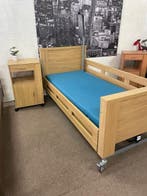 ZGAN 2.pers.Elektrisch Hoog Laag Bed Seniorenbedden senioren, Zo goed als nieuw, Verstelbaar