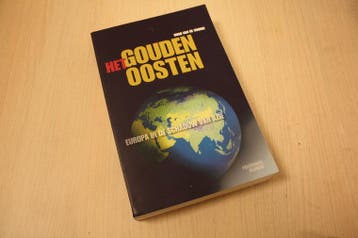 Voorde, Hugo van de - Het Gouden Oosten. Europa in de sc..., Boeken, Verzenden, Nieuw