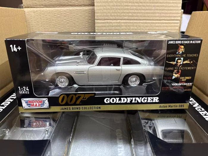 Goldfinger - Sean Connery - Motor Max, Verzamelen, Film en Tv